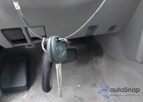 2004 Toyota 4Runner Sr5 V6 z USA, uszkodzony, nr VIN JTEBU14R540026641